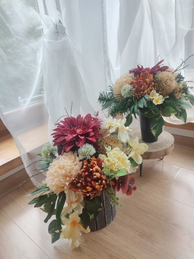 Zdjęcie oferty: Nowoczesny zestaw na grób, Stroik na cmentarz plus wkład do wazonu,  nr 9