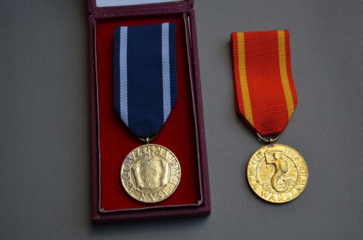 Zdjęcie oferty: Medale Za Odrę Nysę Bałtyk, Za Warszawę