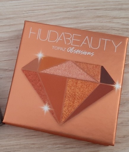 Zdjęcie oferty: HUDA BEAUTY TOPAZ OBSESSIONS