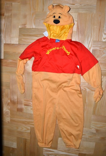 Zdjęcie oferty: 123^ Miś Puchatek  strój piżama przebranie 5/6 Lat_110/116 cm