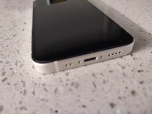 Zdjęcie oferty: iPhone 12 Mini idealny jak nowy biały