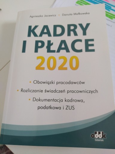 Zdjęcie oferty: Książka Kadry i płace 2020