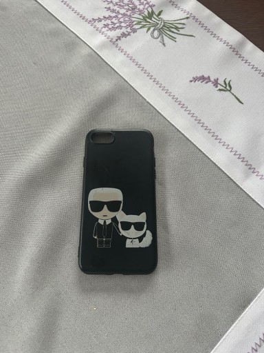 Zdjęcie oferty: Etui karl lagerfeld IPhone 8 