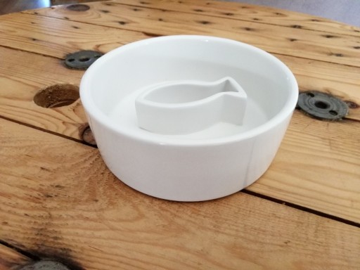 Zdjęcie oferty: Ceramiczna miska dla kota