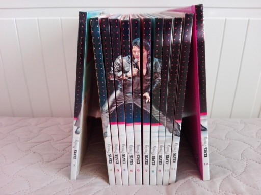 Zdjęcie oferty: Kolekcja książek z płytami CD - Elvis Presley 