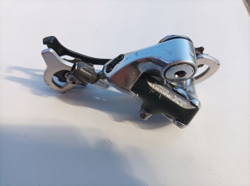 Zdjęcie oferty: Tylna przerzutka Shimano Deore XT RD-M737