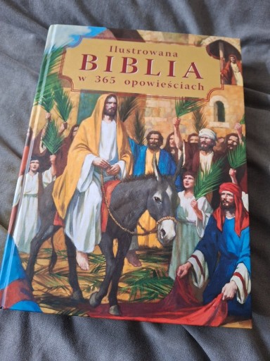 Zdjęcie oferty: Ilustrowana Biblia w 365 opowieściach.