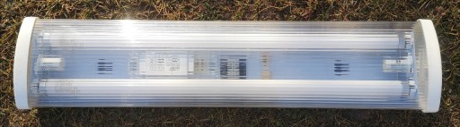 Zdjęcie oferty: Lampa Bemko model XP7218KP 2xT8 G13 18W stan b.d