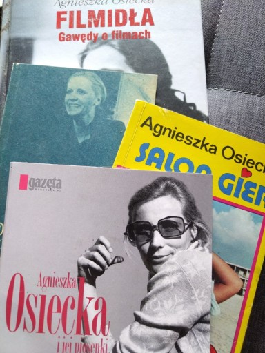 Zdjęcie oferty: 4 x Osiecka, Biała bluzka, Salon gier, Filmidła