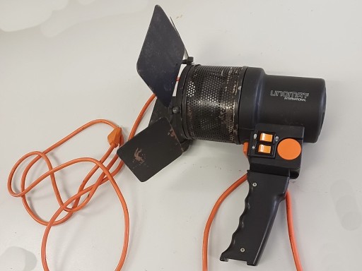 Zdjęcie oferty: Lampa video UNOMAT LX901 GZ (2 szt.)