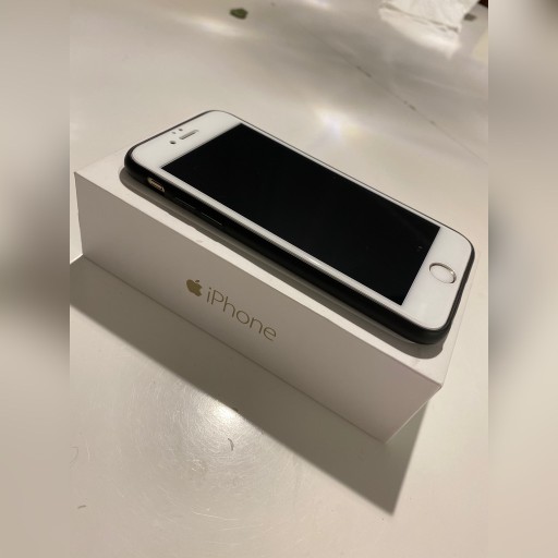 Zdjęcie oferty: Iphone 6 16gb złoty