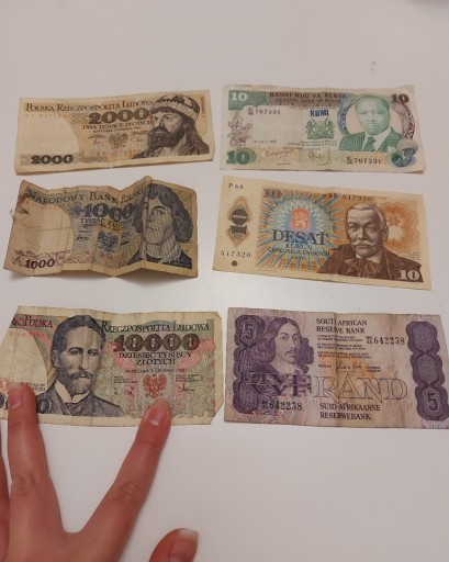 Zdjęcie oferty: Banknoty 41szt lata 80 i 70, bony towarowe