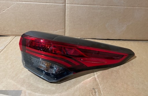 Zdjęcie oferty: Lampa tylna prawa Toyota Highlander 20-