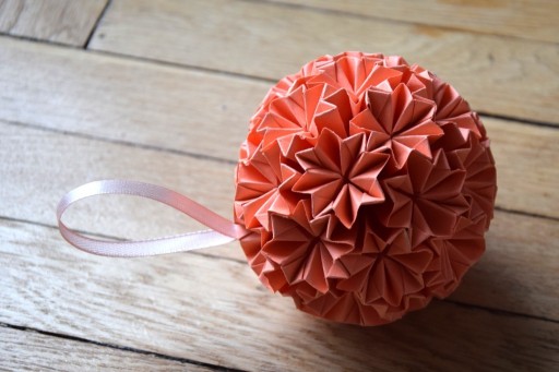 Zdjęcie oferty: Bombka papierowa origami pomarańczowa