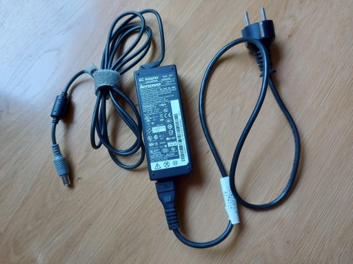 Zdjęcie oferty: Zasilacz Lenovo 90W