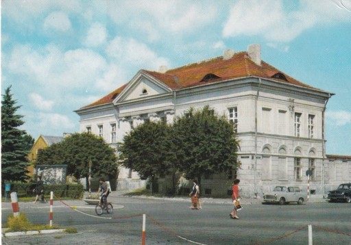 Zdjęcie oferty: Sochaczew - Siedziba Urzędu Miejskiego - l. 70 te.