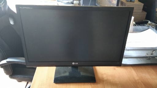 Zdjęcie oferty: Monitor LG e2241s