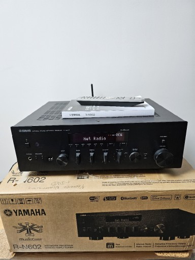 Zdjęcie oferty: Wmacniacz Yamaha R-N 602