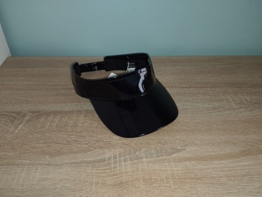 Zdjęcie oferty: Daszek przeciwsłoneczny Bershka 
