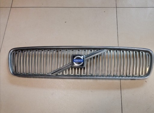 Zdjęcie oferty: Grill chrom Volvo V50 08678680