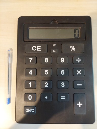 Zdjęcie oferty: Kalkulator prosty duży A4