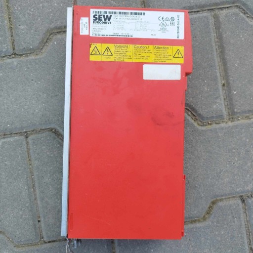 Zdjęcie oferty: Falownik SEW MC07B0040-5A3-4-00