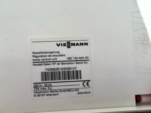Zdjęcie oferty: Sterownik - płyta główna Viessmann 200 W WB2C