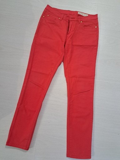 Zdjęcie oferty: Spodnie jeans czerwone 38 