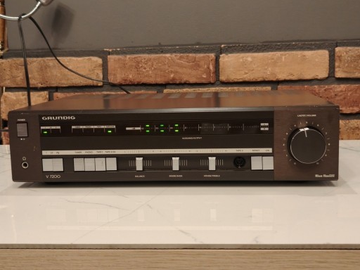 Zdjęcie oferty: GRUNDIG V-7200 + T7200 Wzmacniacz + tuner ! OKAZJA