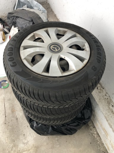 Zdjęcie oferty: Koła, opony, kołpaki Mazda 6 195/65R15