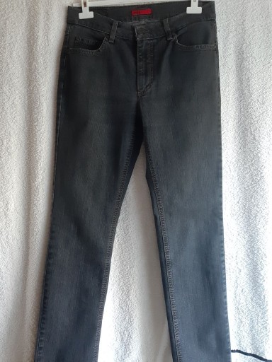 Zdjęcie oferty: Włoskie jeansy ciemnoszare/czarne Angels, r. 40