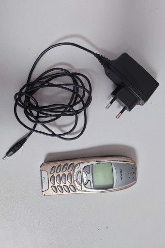 Zdjęcie oferty: Nokia 6310i + ładowarka