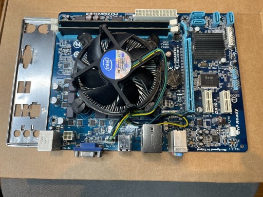 Zdjęcie oferty: Gigabyte GA-H61M-S1 LGA1155/I7-3770/16Gb RAM