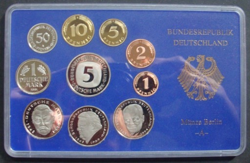 Zdjęcie oferty: RFN - PROOF SET 2001 A - Lustrzanki