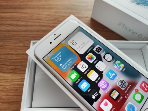 Zdjęcie oferty: STAN IDEALNY iPhone 6s 32GB SILVER - KOMPLET 