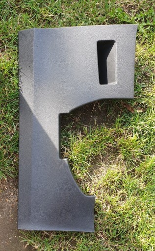 Zdjęcie oferty: Peugeot 3008 II maskownica zaślepka deski 9810145577