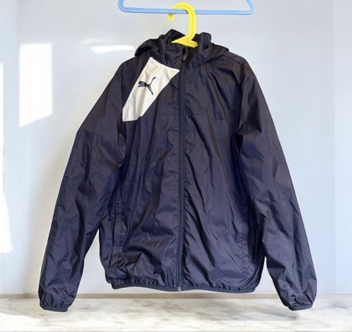 Zdjęcie oferty: Puma kurtka wiatrówka z kapturem 164