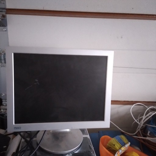 Zdjęcie oferty: MONITOR MAG LP517 15CALI Z OKABLOWANIEM