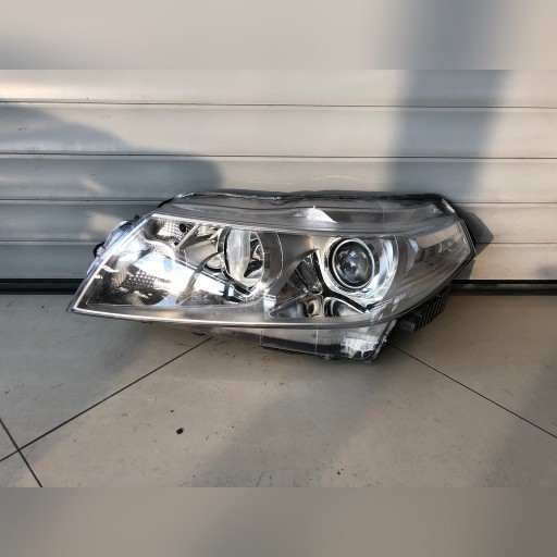 Zdjęcie oferty: Lampa Reflektor Lewy Suzuki Vitara II 2015-19