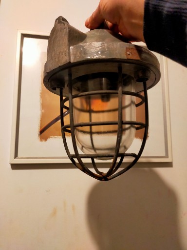 Zdjęcie oferty: Lampa loftowa wisząca retro vintage do renowacji 