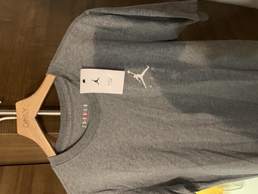 Zdjęcie oferty: Koszulka Jordan nike air m/l