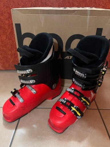 Zdjęcie oferty: Buty narciarskie ATOMIC junior 25-25,5