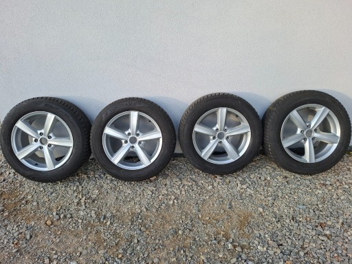 Zdjęcie oferty: Zestaw kół zimowych Yokohama: 215/60 R17 5x114.3 ET: 40