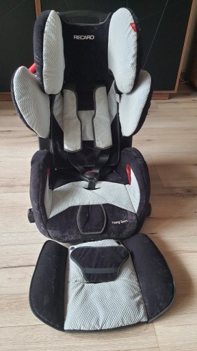 Zdjęcie oferty: Fotelik Recaro Young Sport 9-36kg