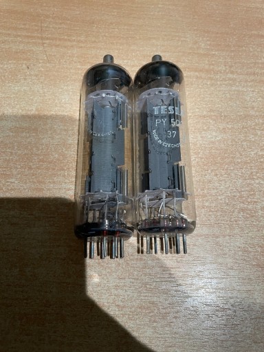Zdjęcie oferty: Dwie lampy elektronowe PY500 nietestowane