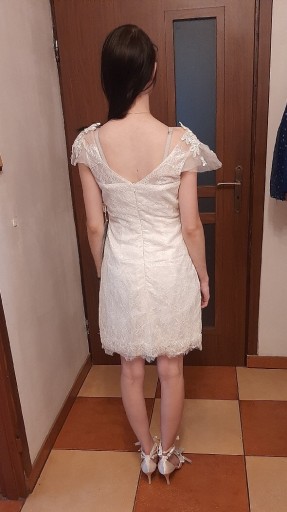 Zdjęcie oferty: przepiękna sukienka biała