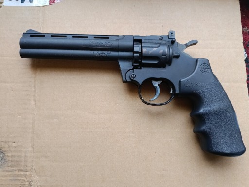 Zdjęcie oferty: Wiatrówka pistolet crosman 357