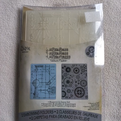 Zdjęcie oferty: PLANY I KOŁA ZĘBATE - 2 foldery do embossingu