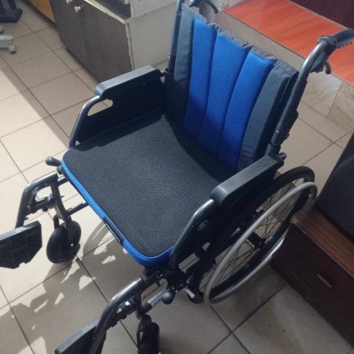 Zdjęcie oferty: Wózek inwalidzki Vermeiren Eclips X2 