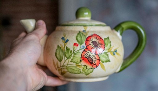 Zdjęcie oferty: Czajnik porcelanowy kolorowy PRL herbaty Cepelia